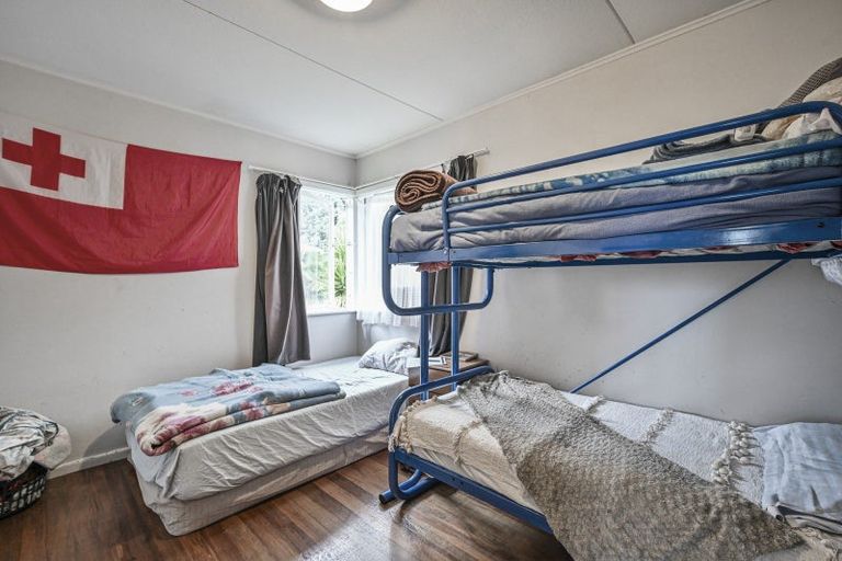 Photo of property in 42 Walton Way, Flaxmere, Hastings, 4120