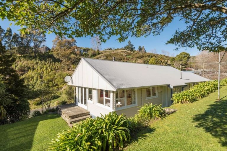 Photo of property in 128 Emano Street, Toi Toi, Nelson, 7010