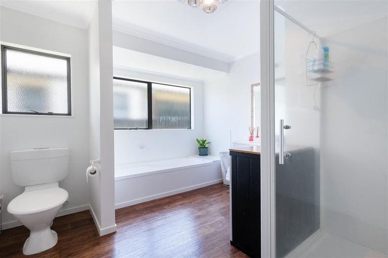 Photo of property in 1b Raymond Avenue, Te Puke, 3119