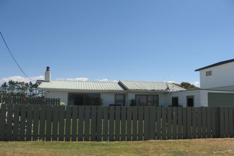 Photo of property in 388 Pukehina Parade, Pukehina, Te Puke, 3189