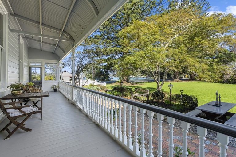 Photo of property in 16 Hope Avenue, Russell, 0202