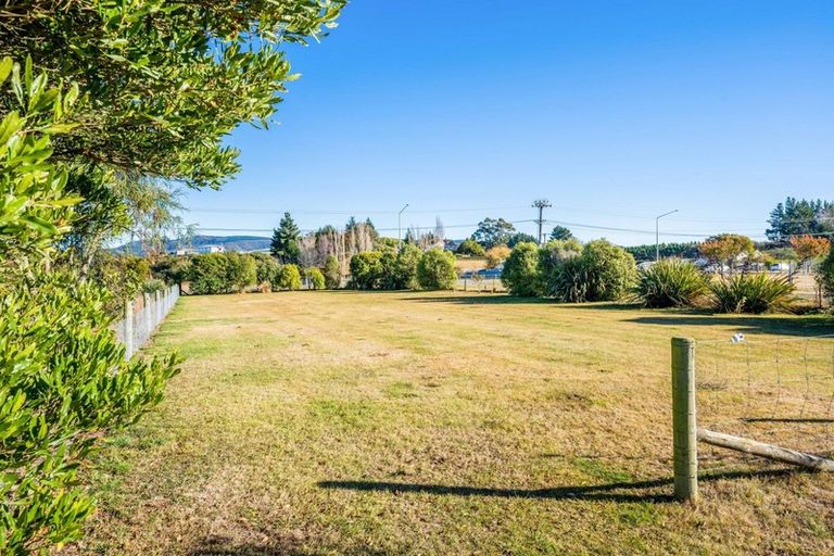 Photo of property in 35 Chester Street, Hampden, 9410