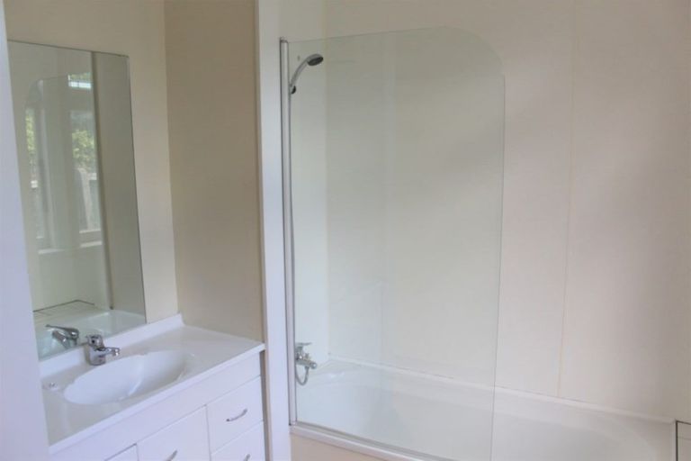 Photo of property in 4 Regent Street, West End, Timaru, 7910