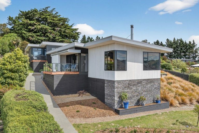 Photo of property in 106 Bayview Road, Charteris Bay, Lyttelton, 8971