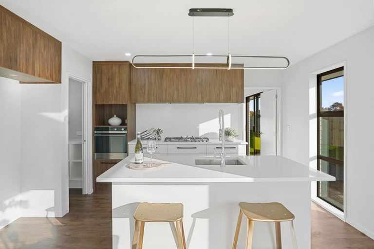 Photo of property in 13 Salkeld Place, Woodend, 7610