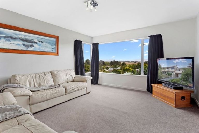 Photo of property in 26 Happy Home Road, Westmorland, Christchurch, 8025