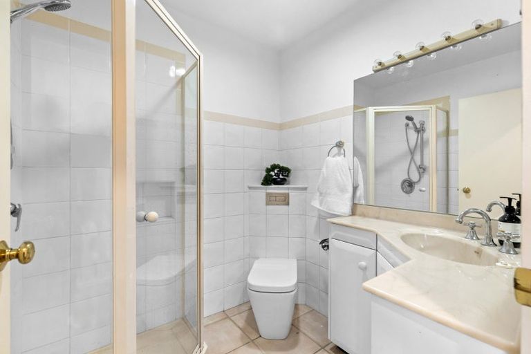 Photo of property in 113 John F Kennedy Drive, Milson, Palmerston North, 4414