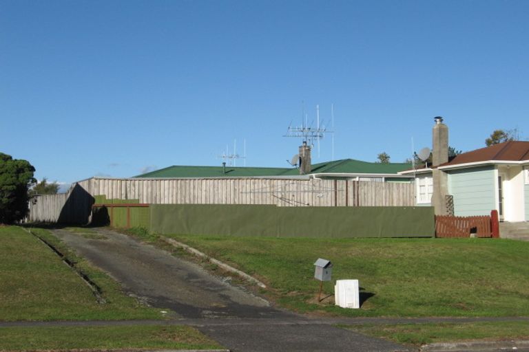 Photo of property in 5 Aotea Crescent, Tokoroa, 3420