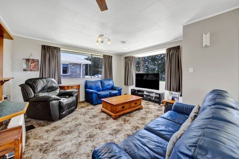 Photo of property in 13 Flint Road West, Stratford, 4332