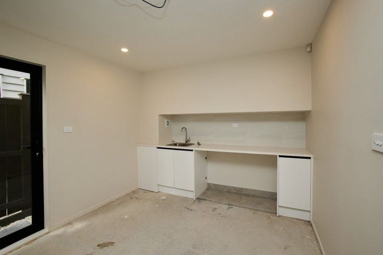 Photo of property in 36b Eastern Beach Road, Bucklands Beach, Auckland, 2012