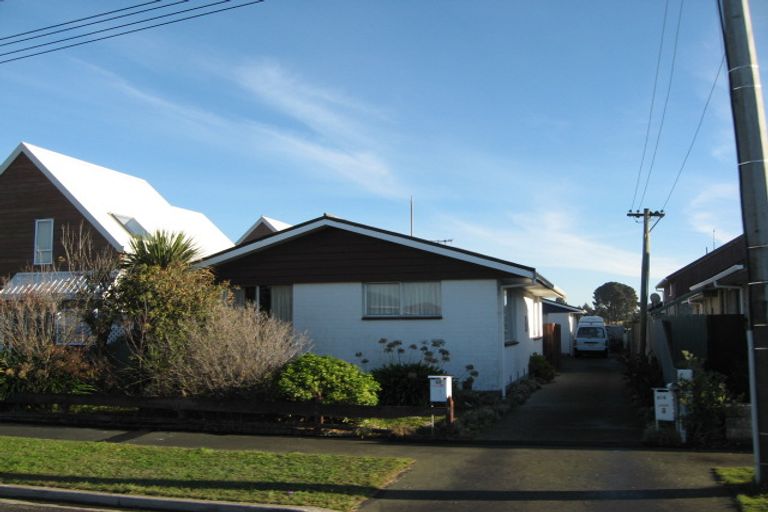 Photo of property in 42a Lonsdale Street, New Brighton, Christchurch, 8083