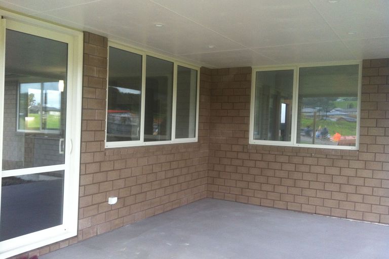 Photo of property in 6 Raithburn Terrace, Pokeno, 2402