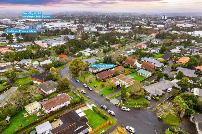 Photo of property in 1/30 Takapu Street, Henderson, Auckland, 0612