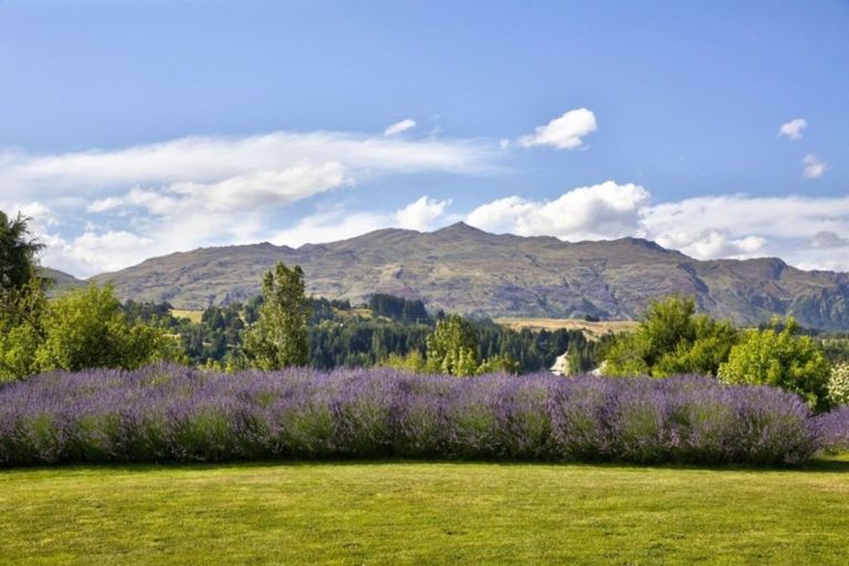 Photo of property in 232 Hansen Road, Lower Shotover, Queenstown, 9371