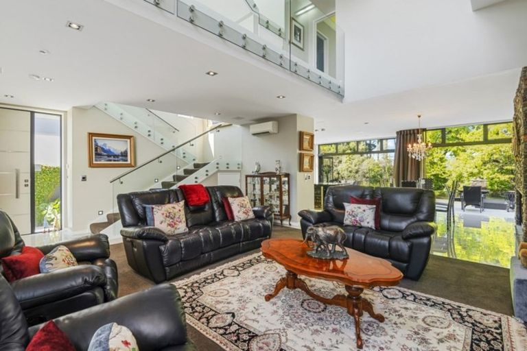 Photo of property in 4 Millbank Lane, Merivale, Christchurch, 8014