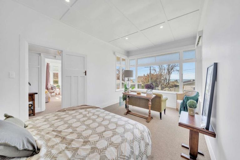 Photo of property in 16 Greta Street, South Hill, Oamaru, 9400