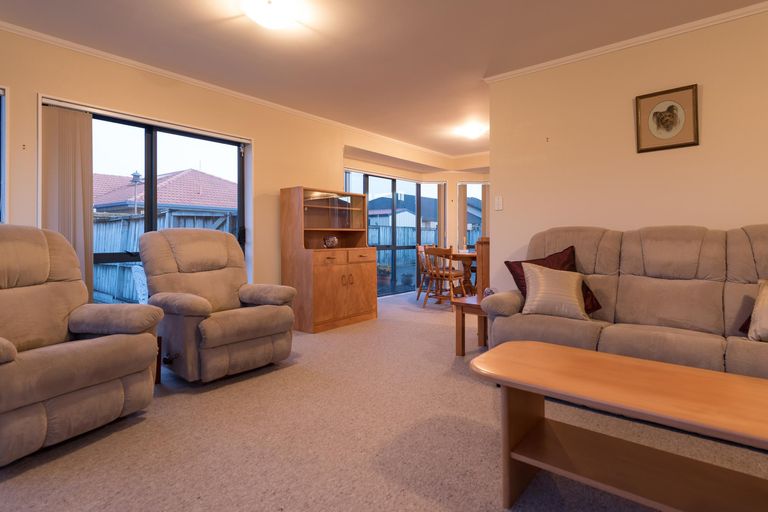 Photo of property in 313 Gravatt Road, Papamoa Beach, Papamoa, 3118