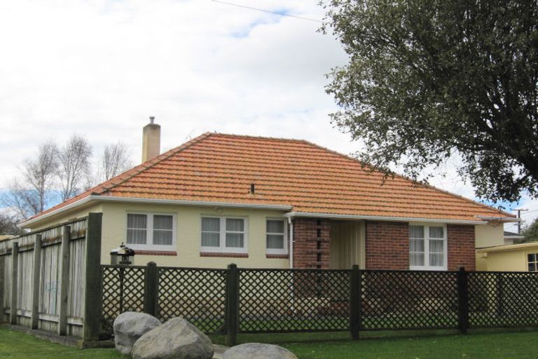 Photo of property in 13 Hutchison Crescent, Durie Hill, Whanganui, 4500