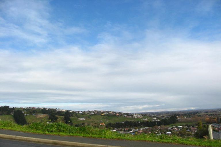 Photo of property in 56 Bengal Drive, Cashmere, Christchurch, 8022