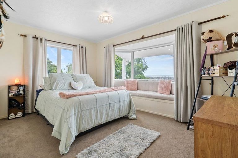 Photo of property in 67 Eugenia Rise, Totara Heights, Auckland, 2105