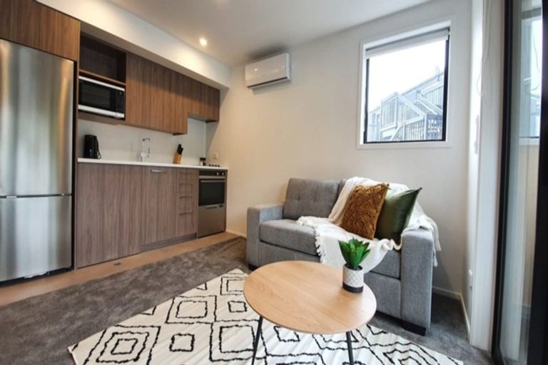 Photo of property in 2/466 Hagley Avenue, Christchurch Central, Christchurch, 8011