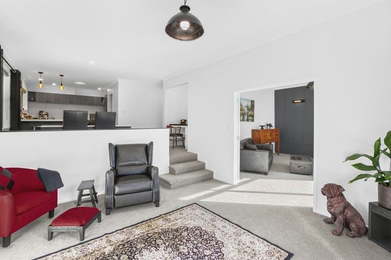 Photo of property in 525e Mangorei Road, Highlands Park, New Plymouth, 4312