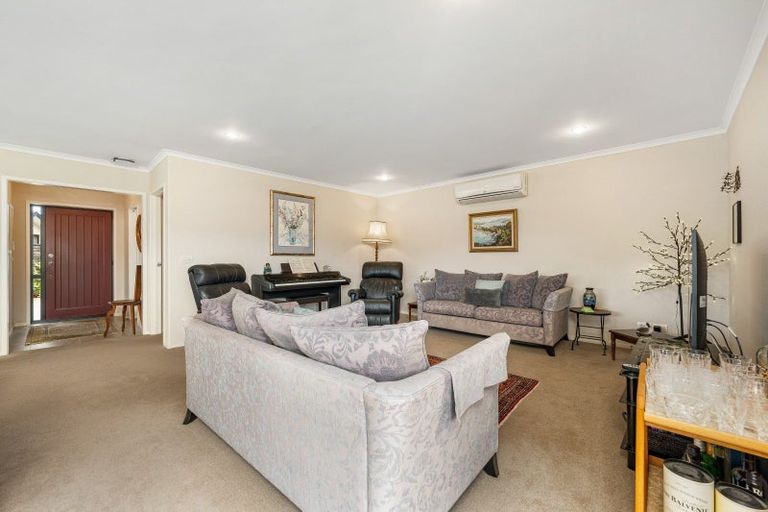 Photo of property in 10 Lancewood Avenue, Feilding, 4702