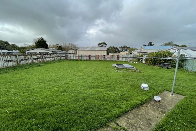 Photo of property in 4 Rata Street, Tokomaru, Palmerston North, 4474