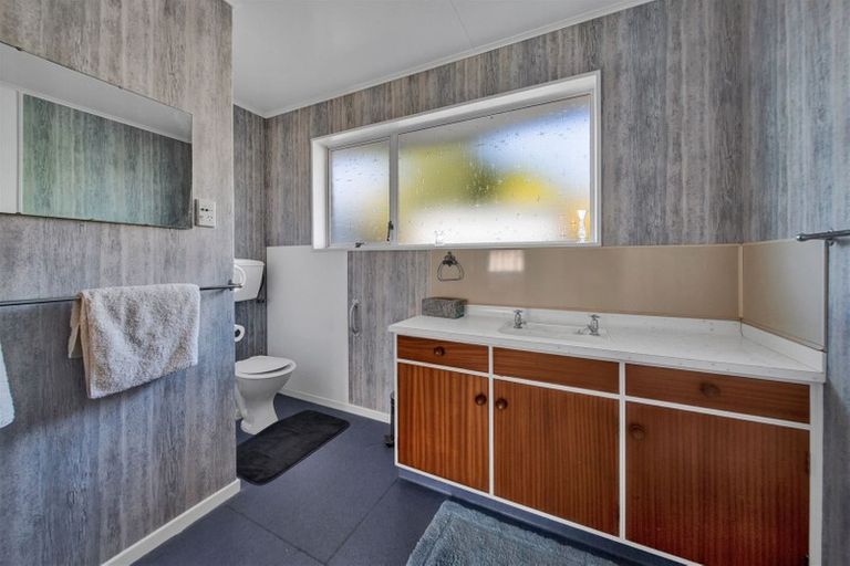 Photo of property in 4 Disraeli Street, Hawera, 4610