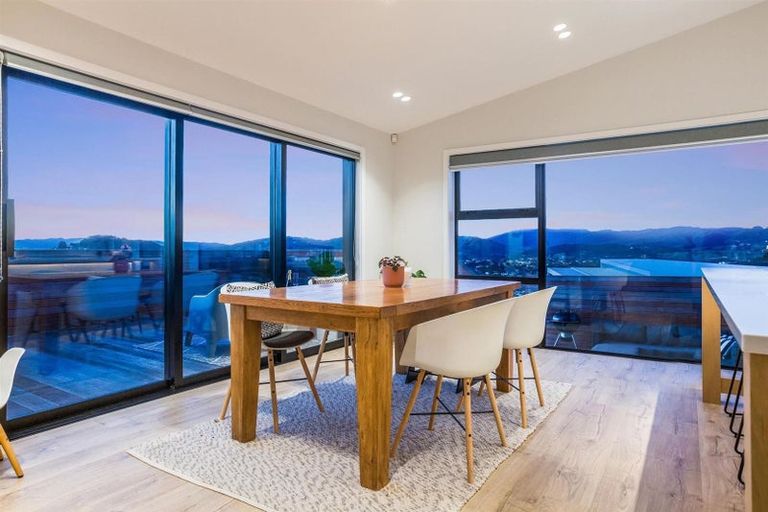 Photo of property in 65 Exploration Way, Whitby, Porirua, 5024