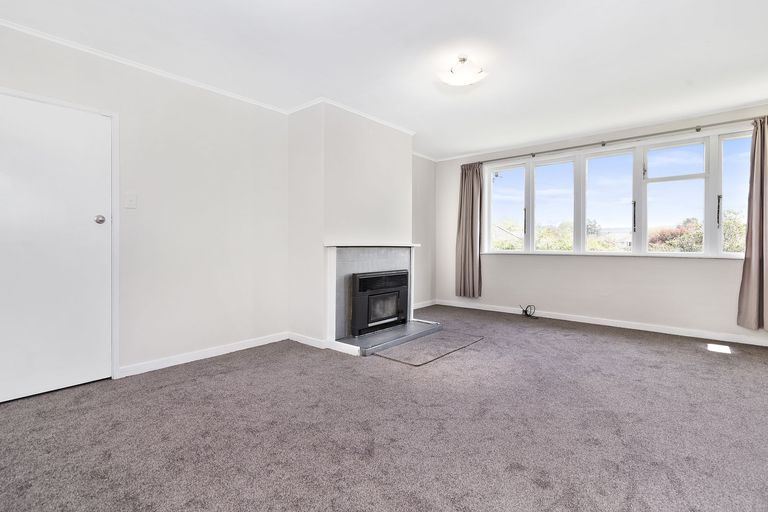 Photo of property in 2a Manuka Crescent, Hillcrest, Rotorua, 3015