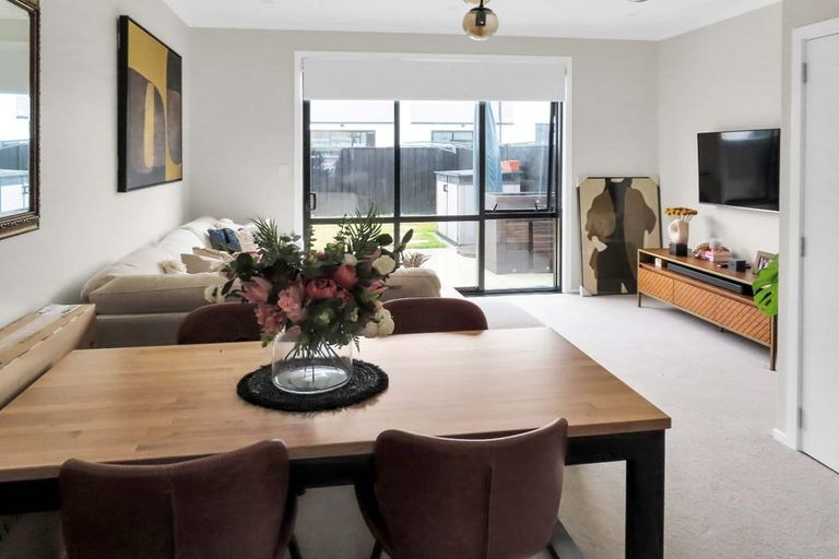 Photo of property in 7 Fitch Lane, Wallaceville, Upper Hutt, 5018