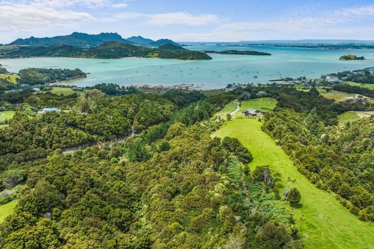Photo of property in 111 Te Rongo Road, Parua Bay, 0174