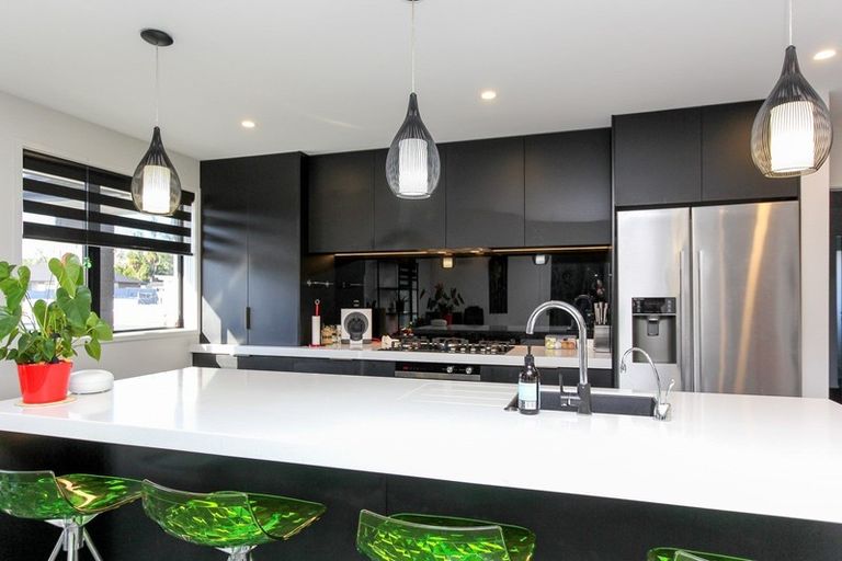 Photo of property in 40 Cyrus Street, Whalers Gate, New Plymouth, 4310