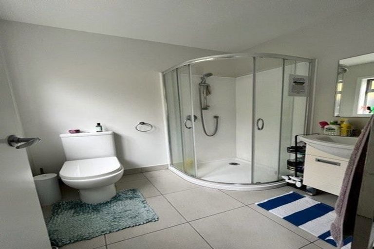 Photo of property in 442 Cambridge Terrace, Naenae, Lower Hutt, 5011