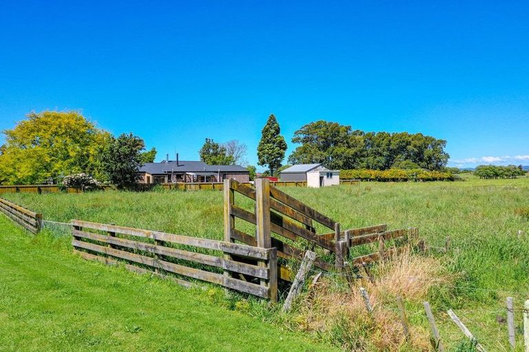 Photo of property in 33-35 East Bank Road, Thornton, Whakatane, 3193