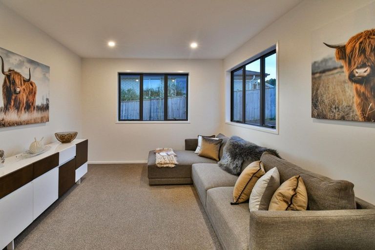 Photo of property in 25 Helenvale Crescent, Pokeno, 2402