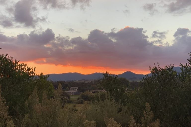 Photo of property in 18 Northcoast Place, Mangawhai Heads, Mangawhai, 0505