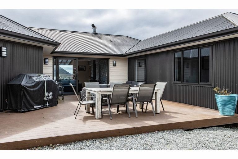Photo of property in 98c Ohau Drive, Lake Ohau, Twizel, 9412