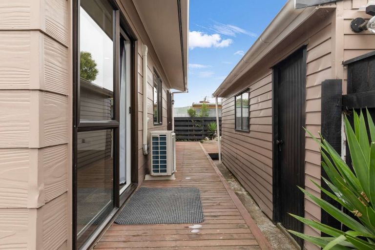 Photo of property in 76a Rugby Street, Awapuni, Palmerston North, 4412