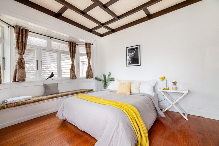 Photo of property in 118a Hutchinson Avenue, New Lynn, Auckland, 0600