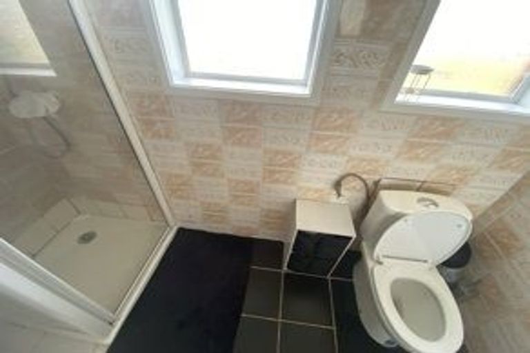 Photo of property in 27 Inverell Avenue, Wiri, Auckland, 2104