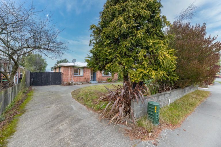 Photo of property in 8 Manurere Street, Hei Hei, Christchurch, 8042