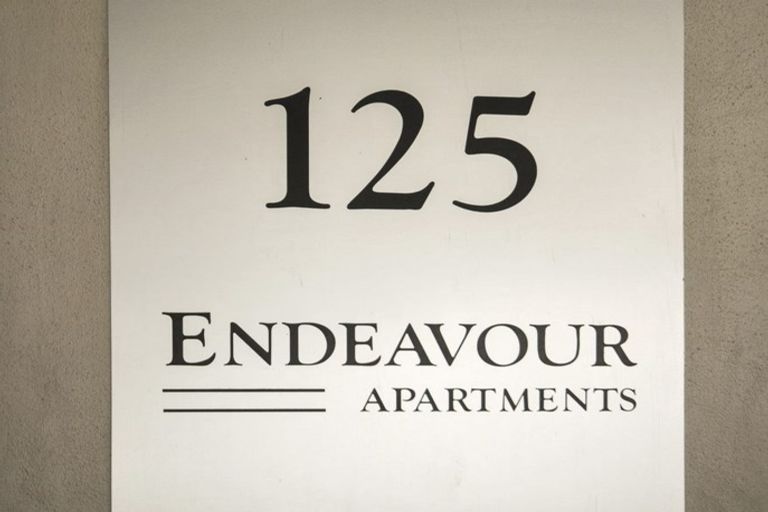 Photo of property in Endeavour Apartments, 20/125 Thorndon Quay, Pipitea, Wellington, 6011