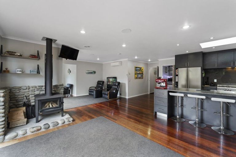Photo of property in 58 Wood Leigh, Paraparaumu Beach, Paraparaumu, 5032