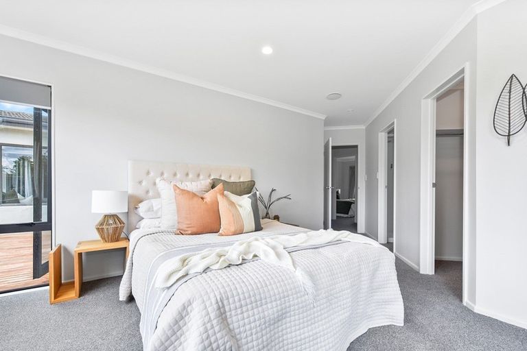 Photo of property in 13 Mangakoea Place, St Andrews, Hamilton, 3200