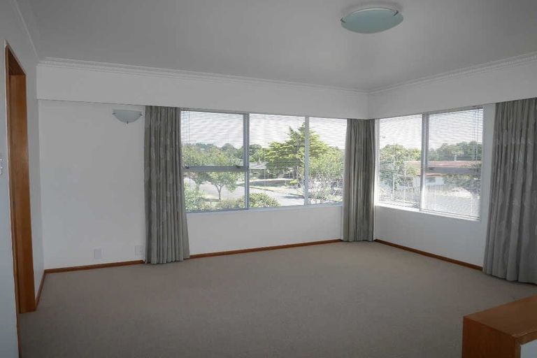 Photo of property in 54 Belvedere Avenue, Waikanae, 5036