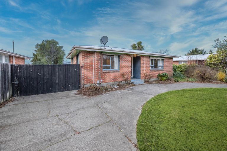 Photo of property in 8 Manurere Street, Hei Hei, Christchurch, 8042