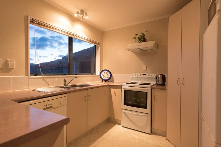 Photo of property in 313 Gravatt Road, Papamoa Beach, Papamoa, 3118