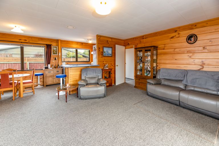 Photo of property in 5 Lindis Lane, New Brighton, Christchurch, 8083